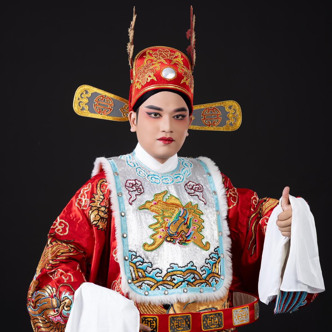 㫒昶