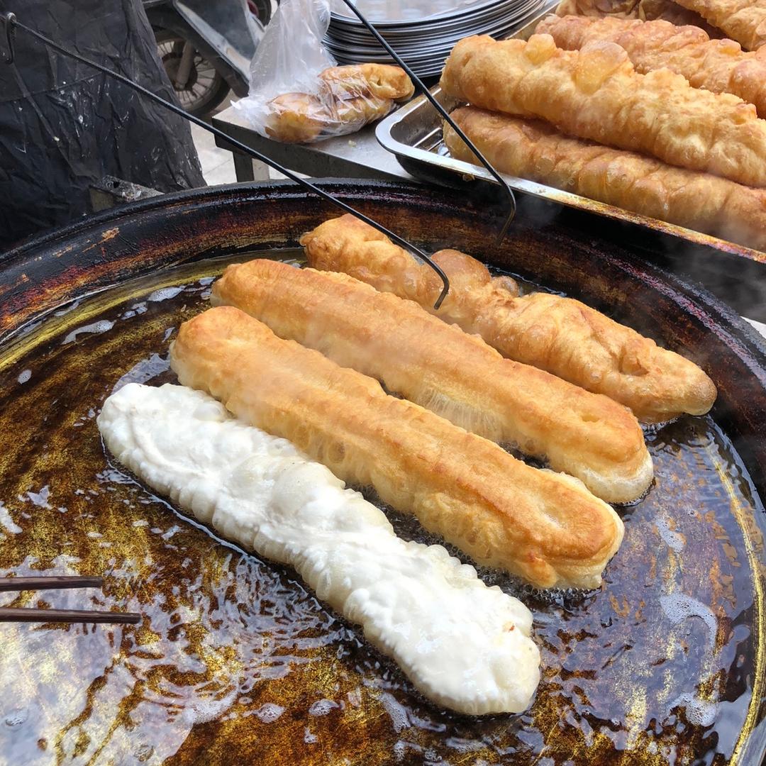 汤备战开封老式杠子油条常年培训学员