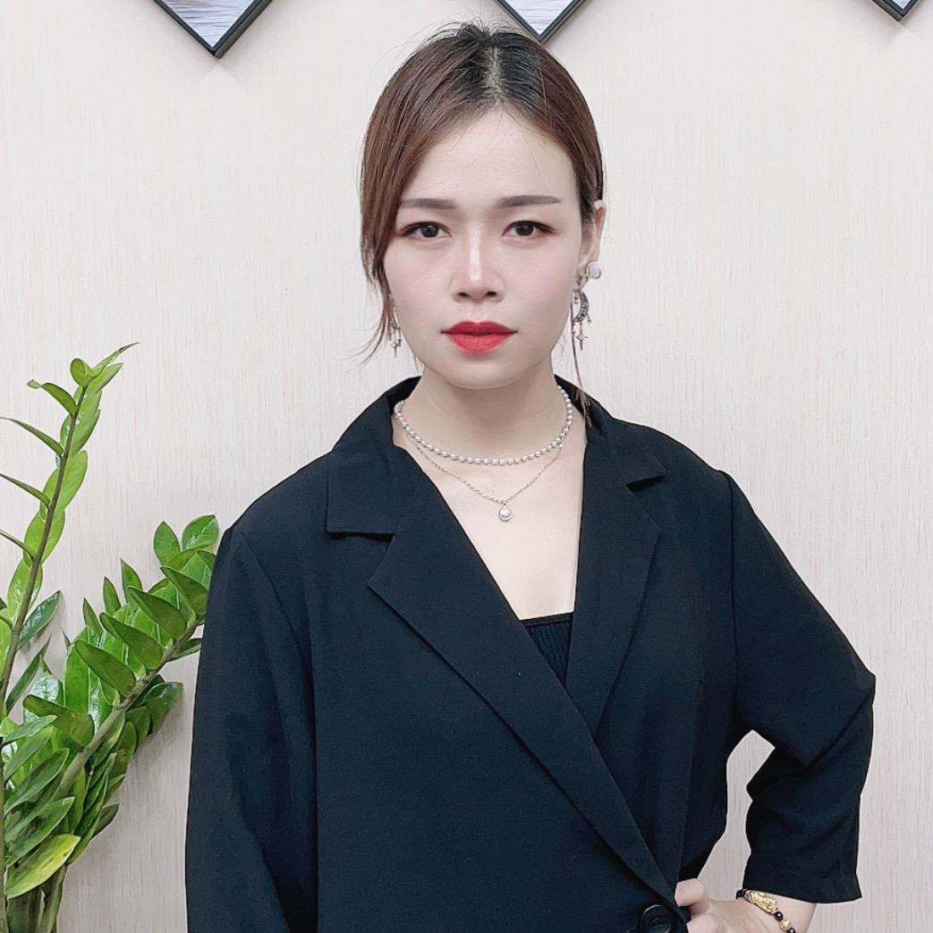 红石榴服饰