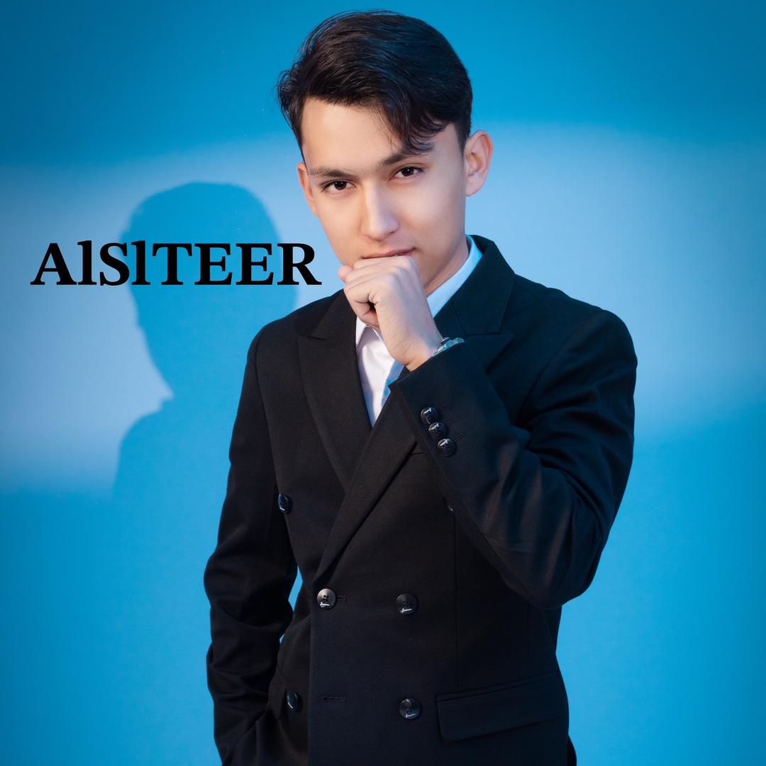 AsTaR JaN副董事长