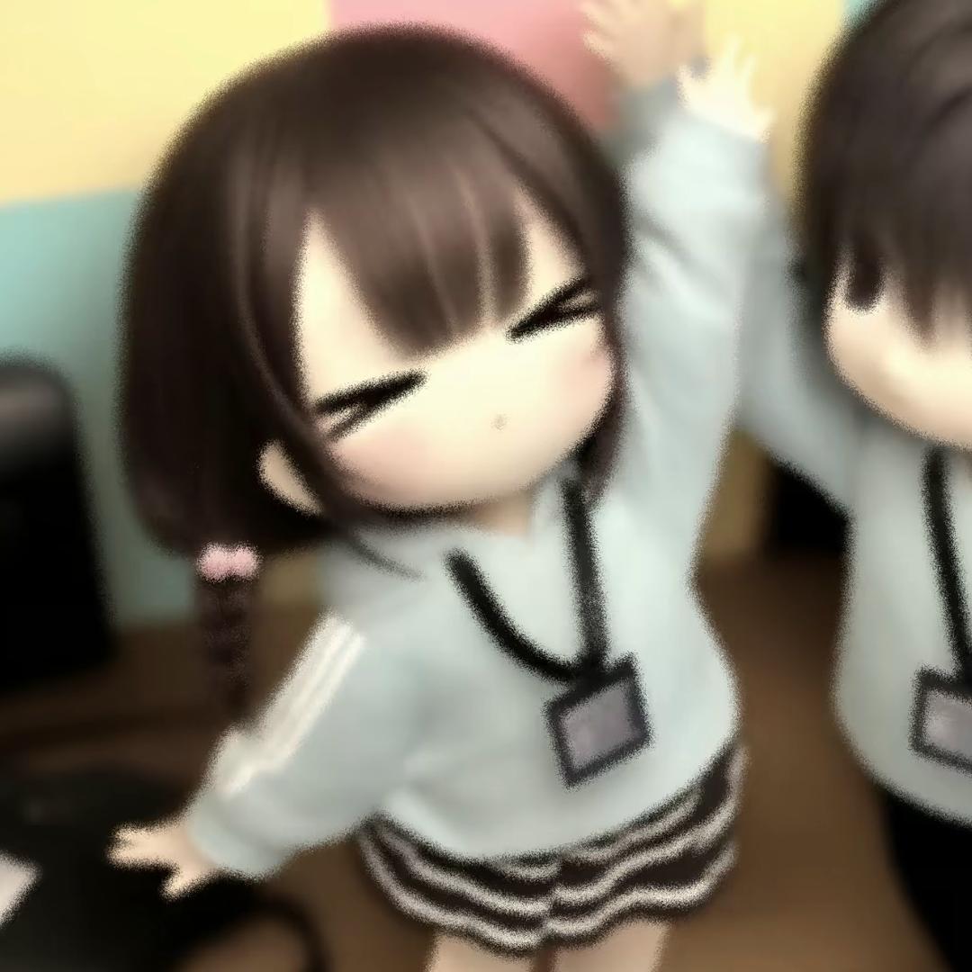 八月对我好一点。