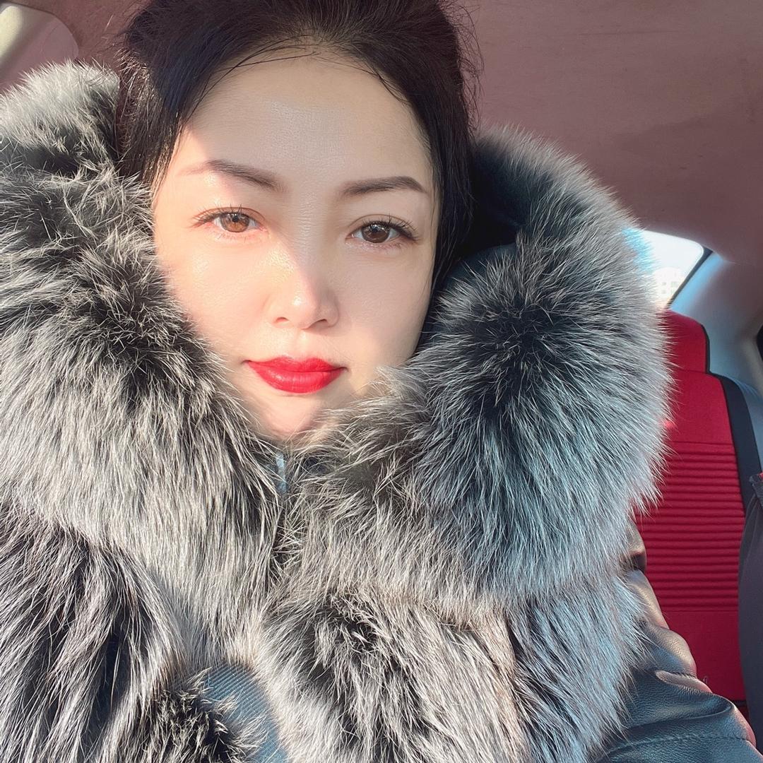 李柄蓉