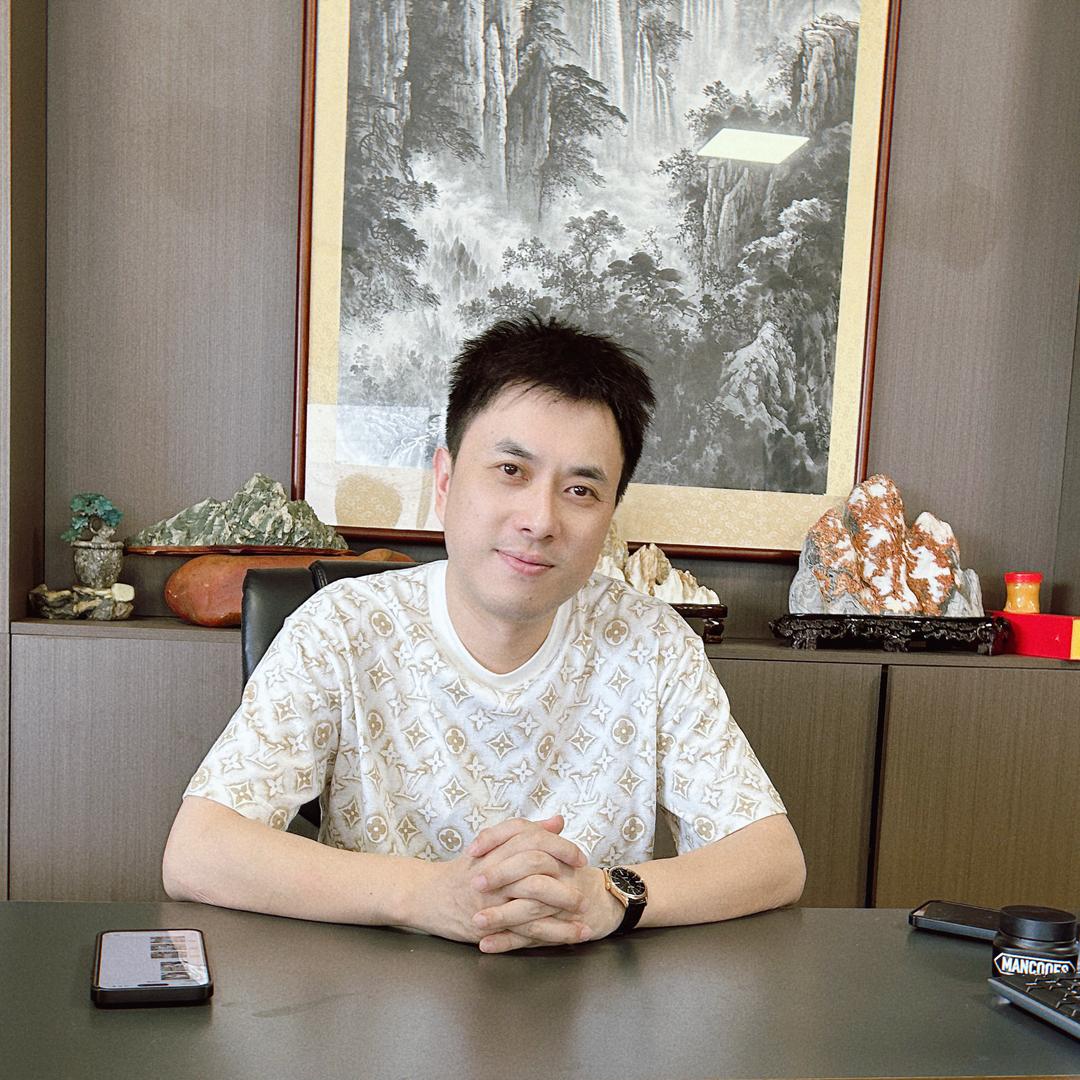 亮哥买爆意大利