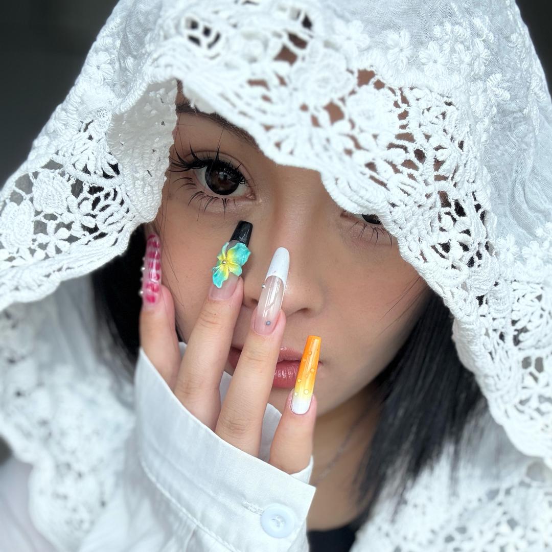 丹丹【东明县丹尚自助美甲美睫纹眉招店员