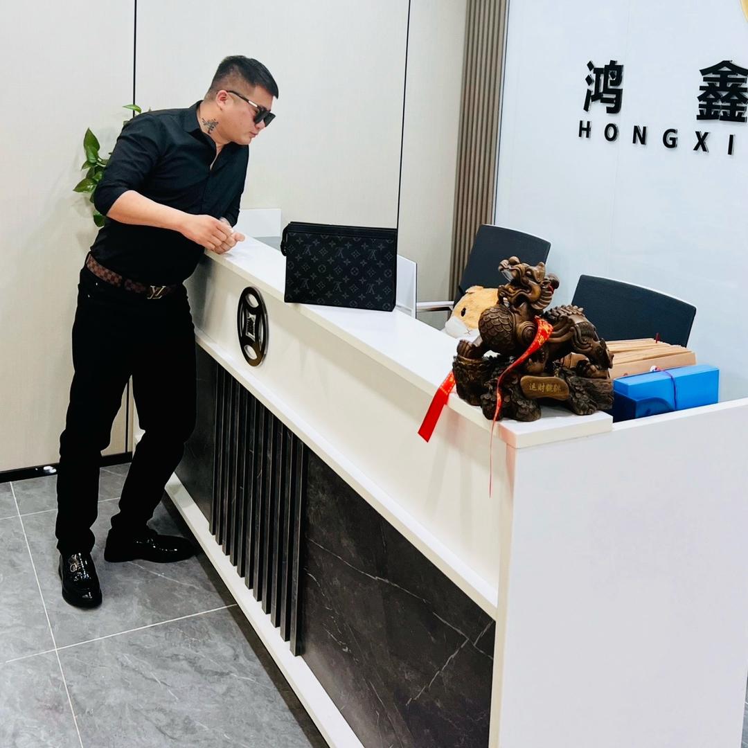 你丫闭嘴_