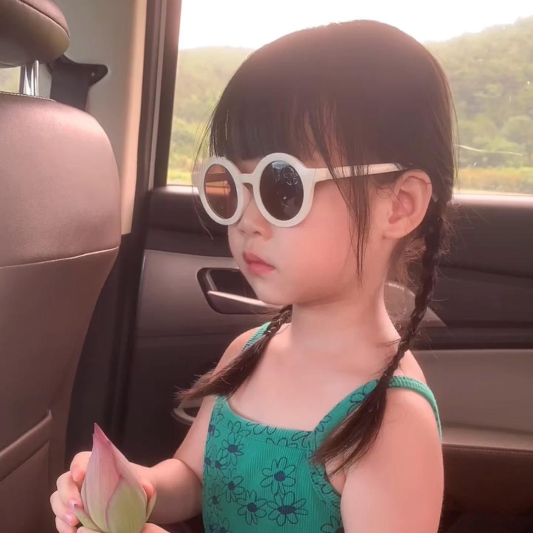 小.小倪