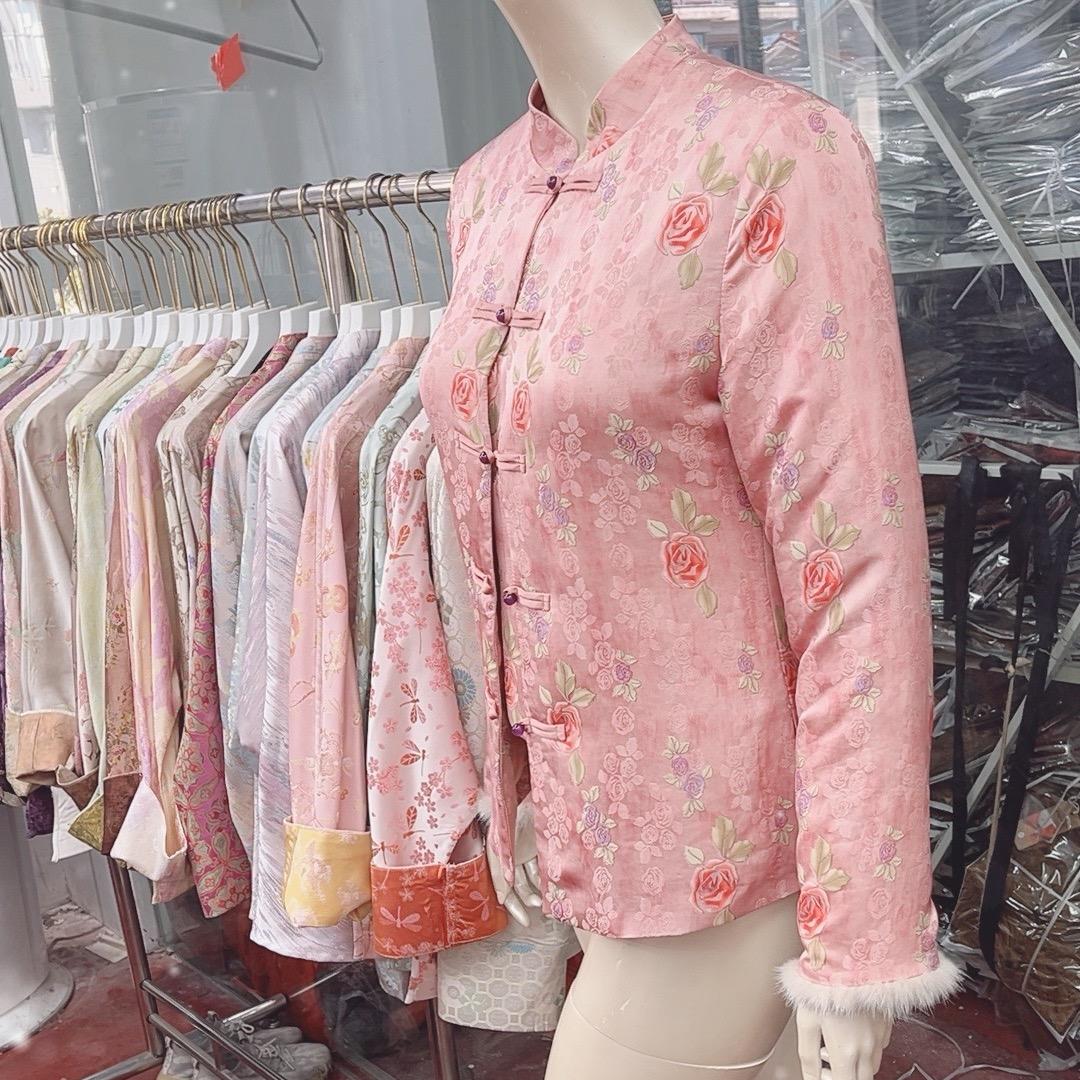 苏杭三哥女装工厂店