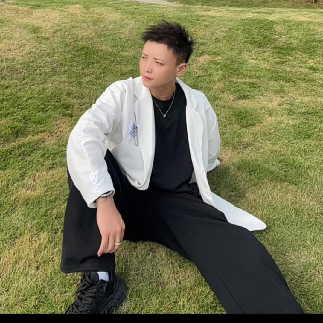 小生的朋友圈☘️