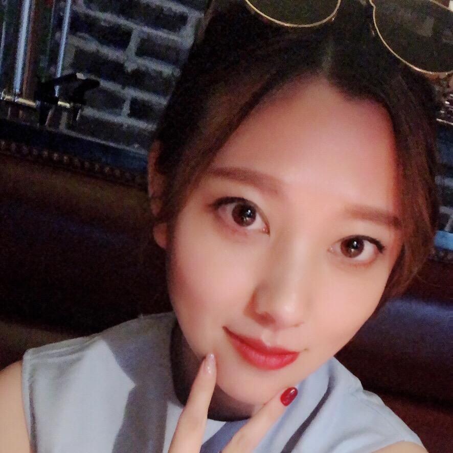 🌸 _ 铁锤、妹妹 💋