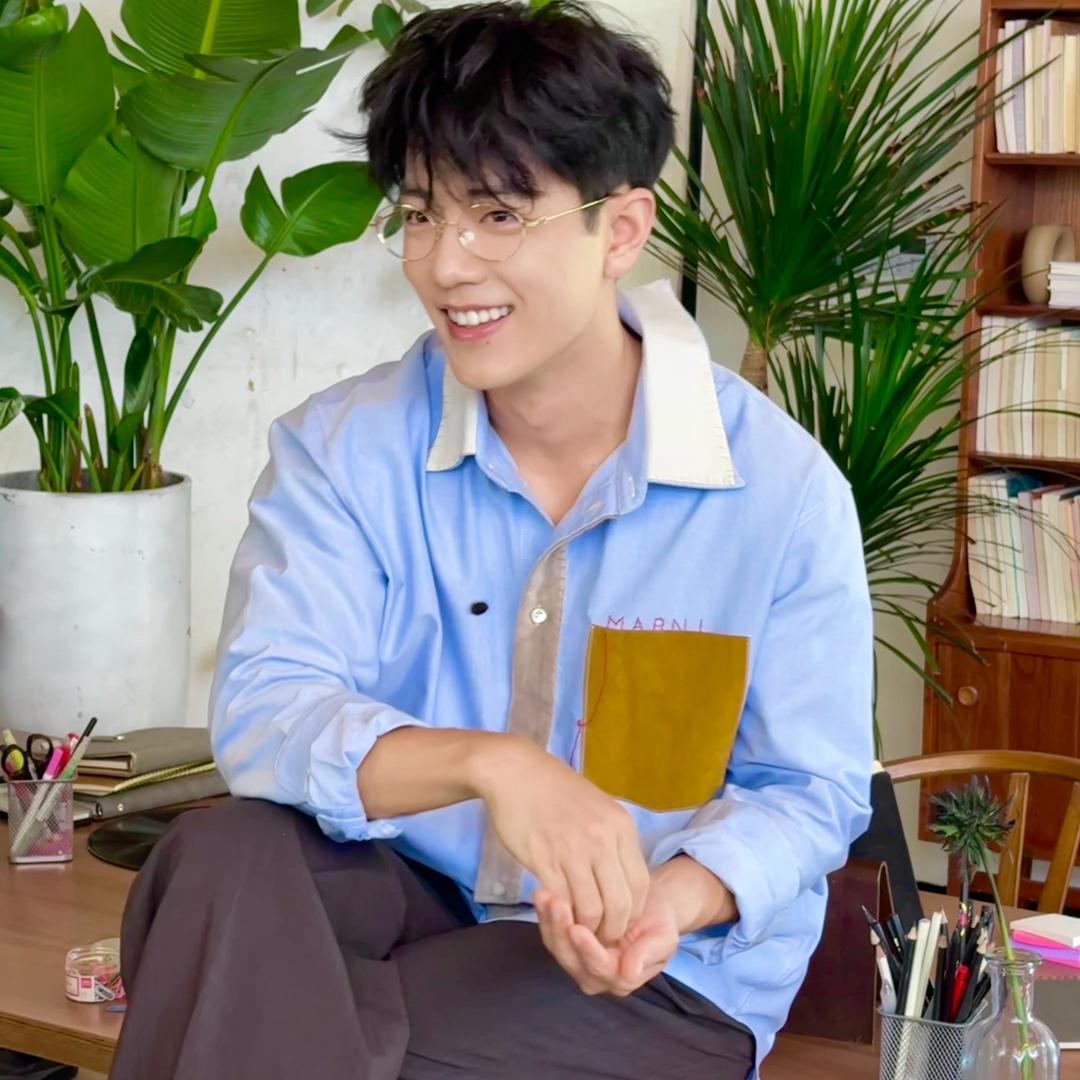 我嫌你发光费电