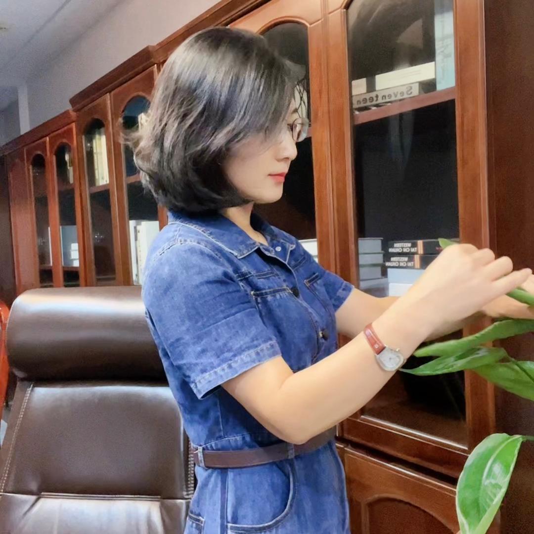 办公家具•魏红