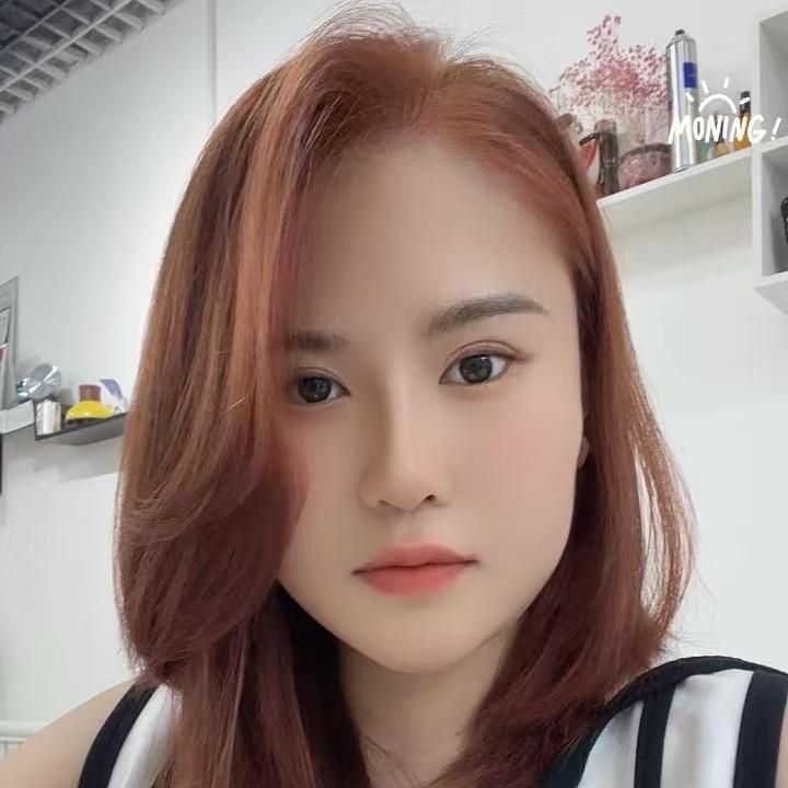 小万爱吃辣🌶️