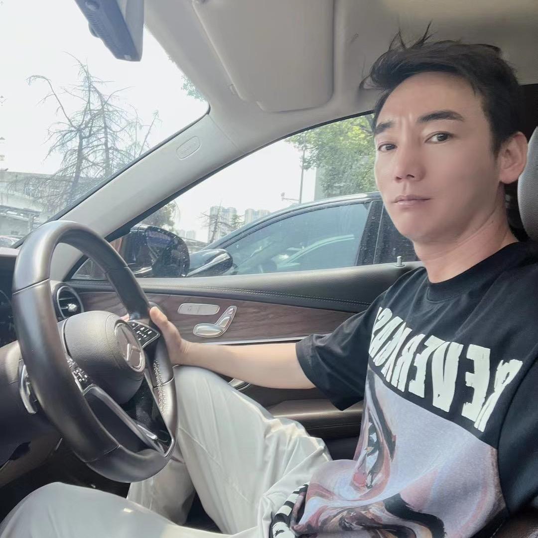 武汉鑫盛名车