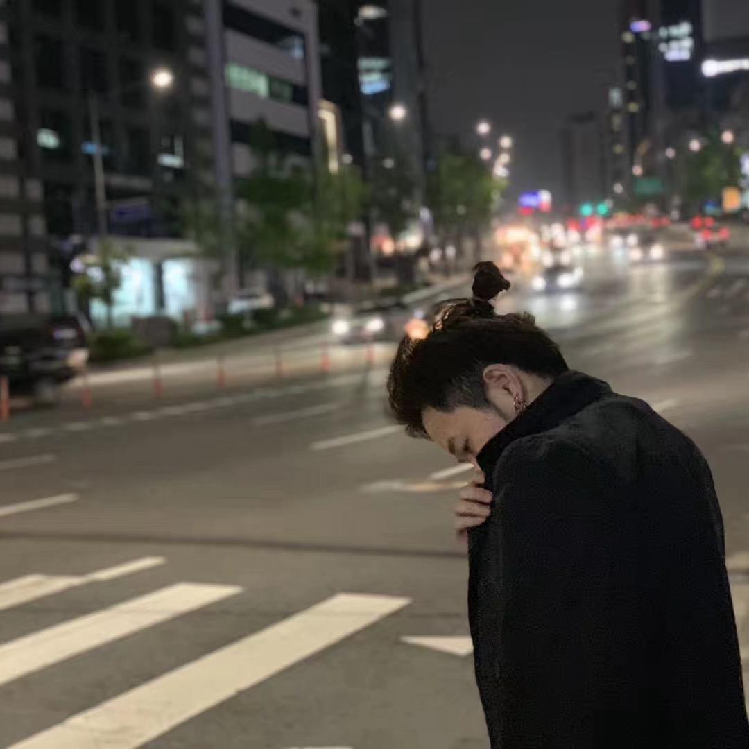 路人来了