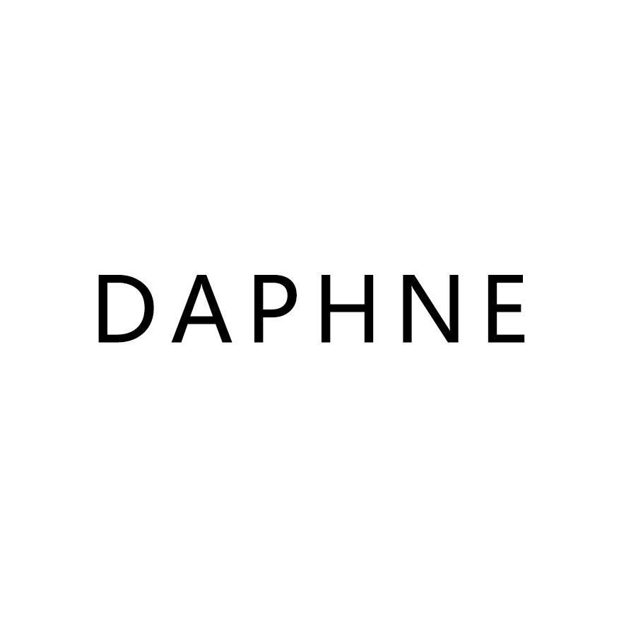 Daphne达芙妮新锐尚女装专卖店