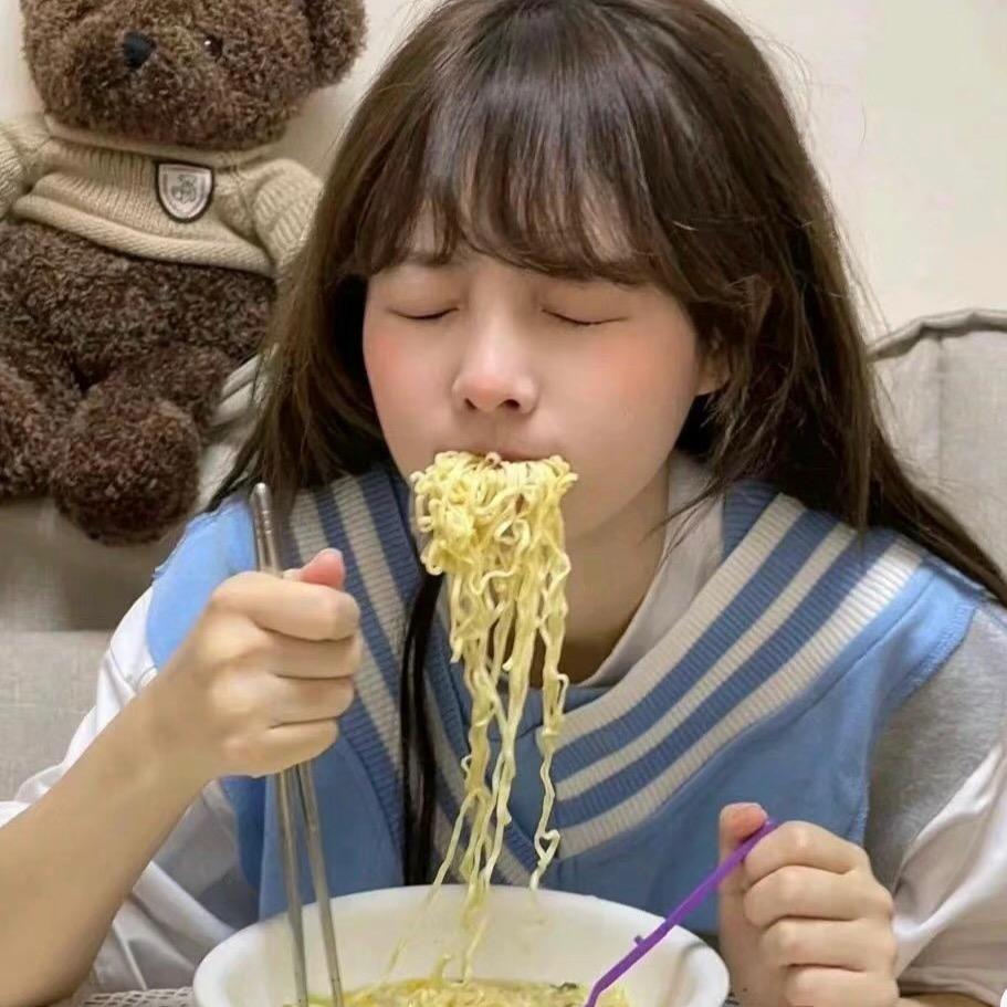 小满满满吖