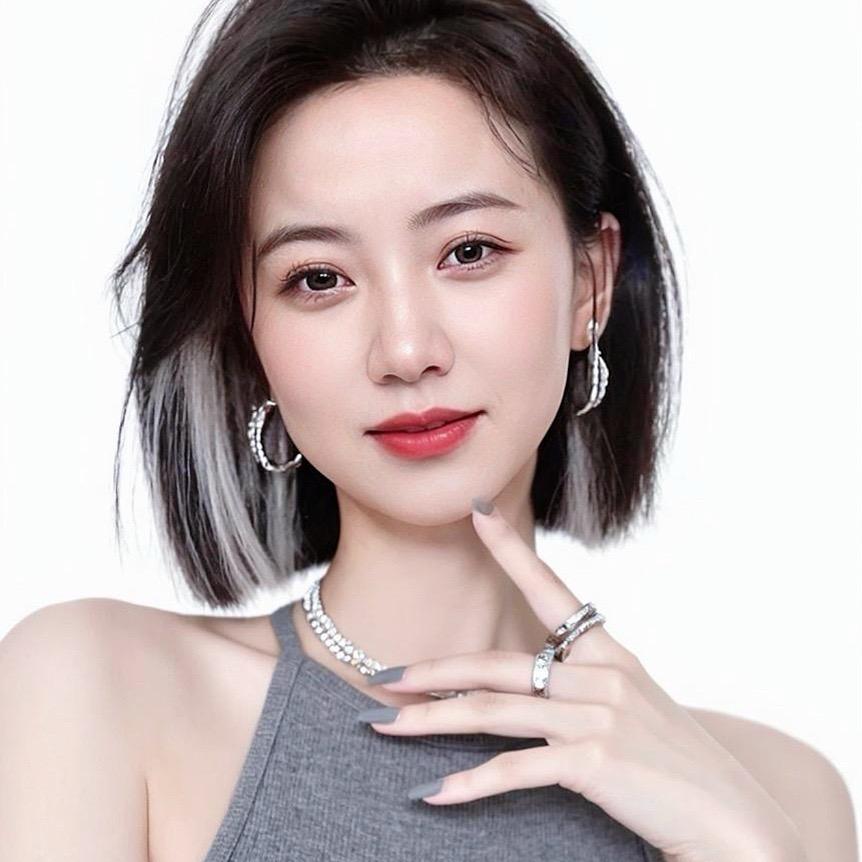 超级哇塞的张小姐