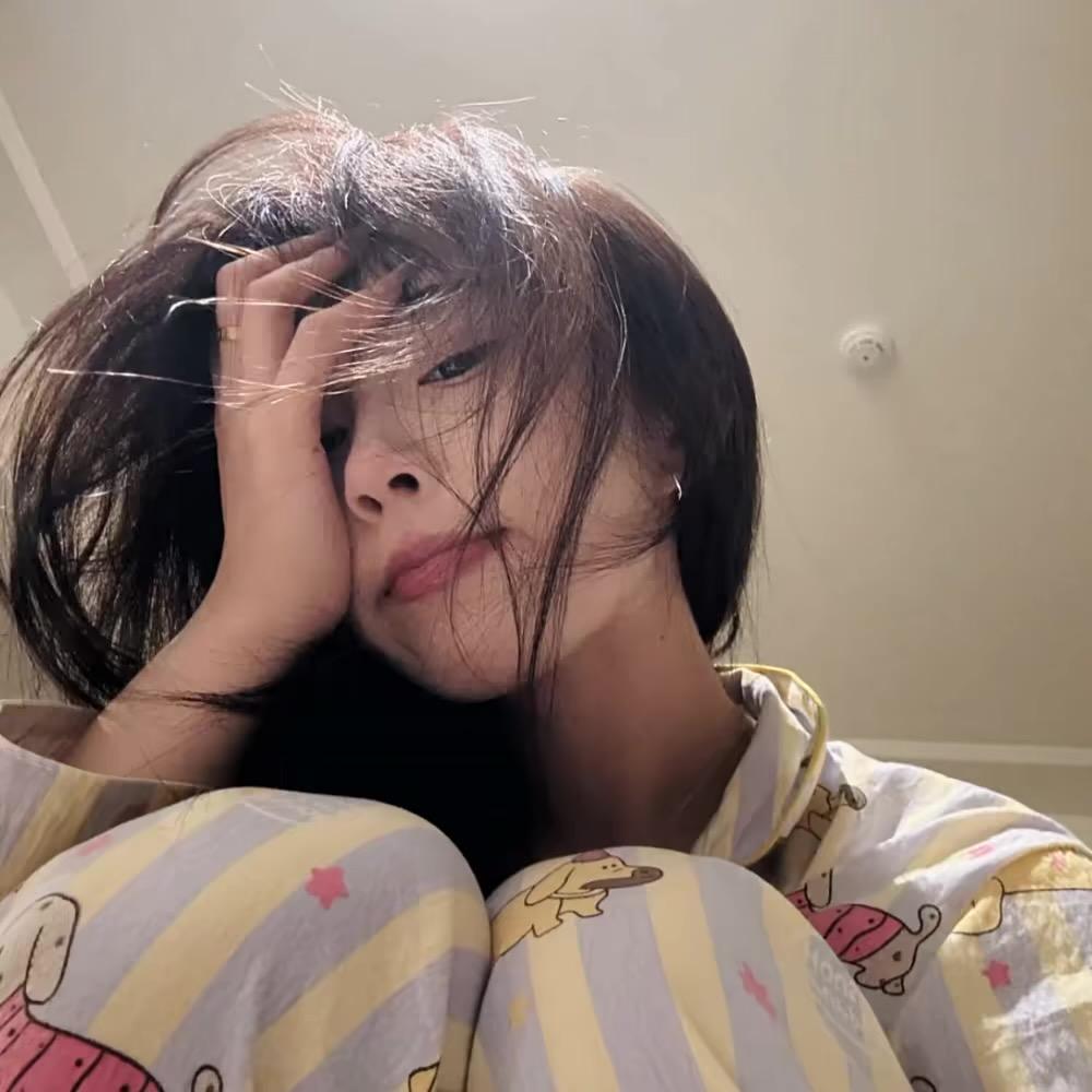 槑槑.