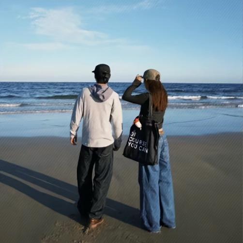 养只小猫叫肥波