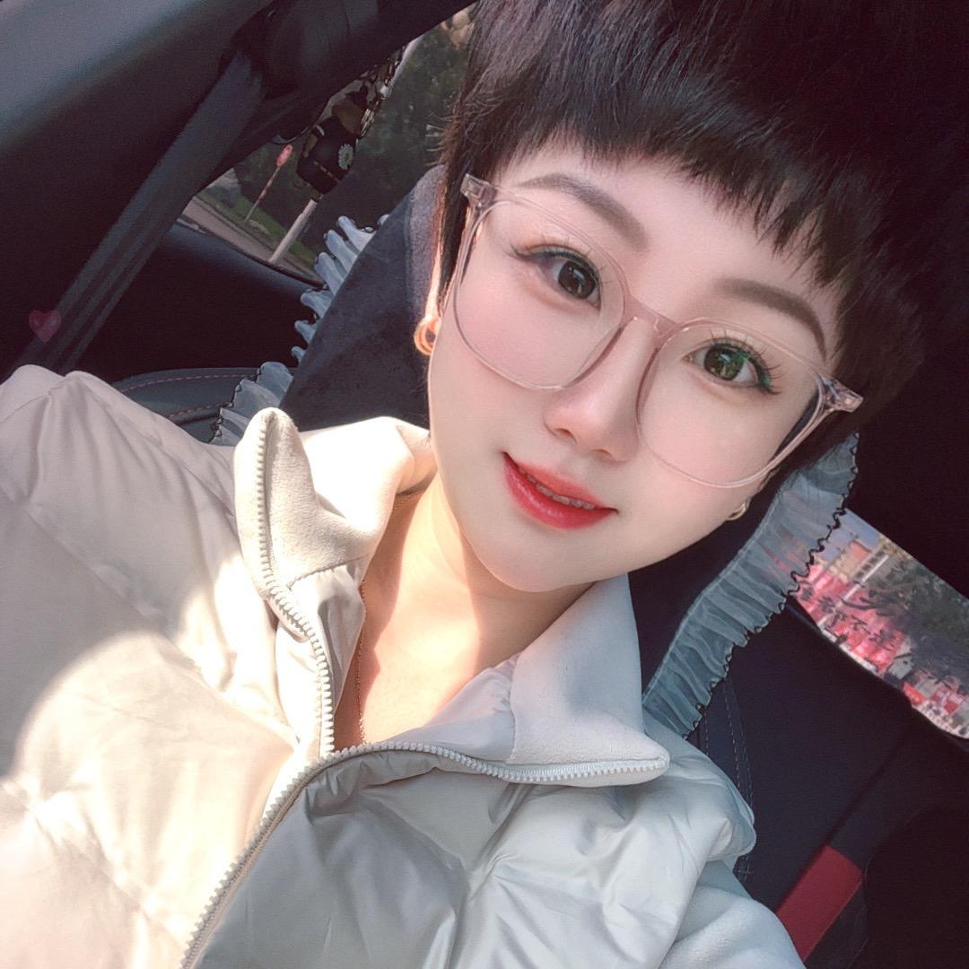 张婷山东汇金楼珠宝有限公司