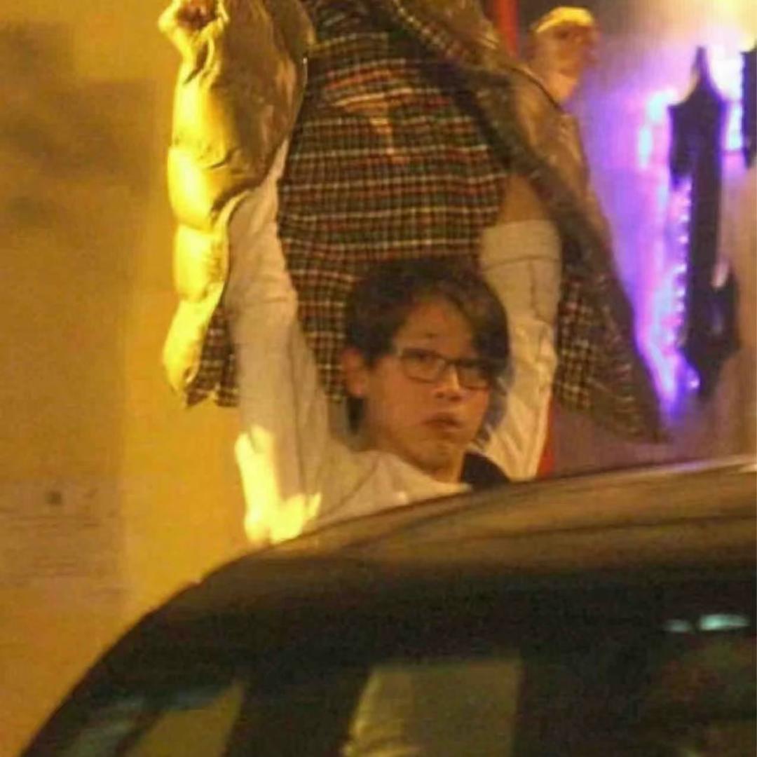 眼泪不会说话