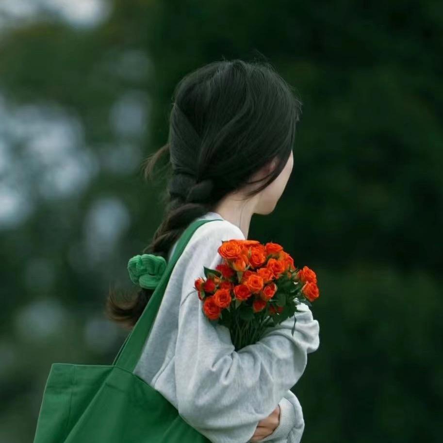 小猫非要进被窝