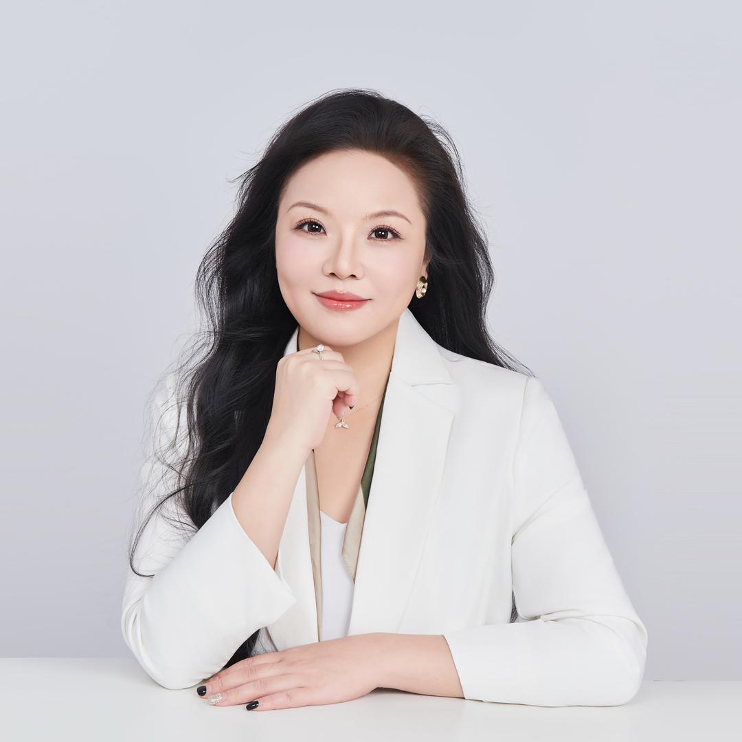 莱雅-楠姐老板娘