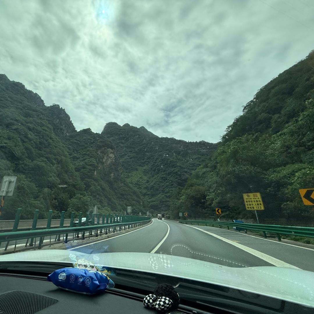 ￴ ￴ ￴￴ ￴ ￴ ￴