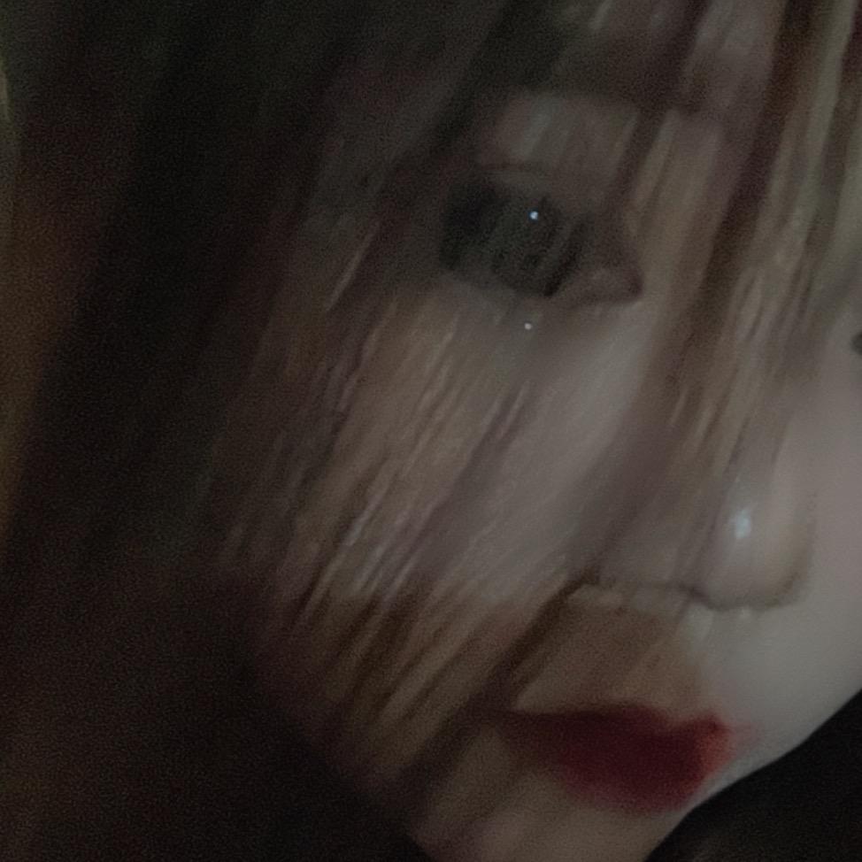 艳儿😝
