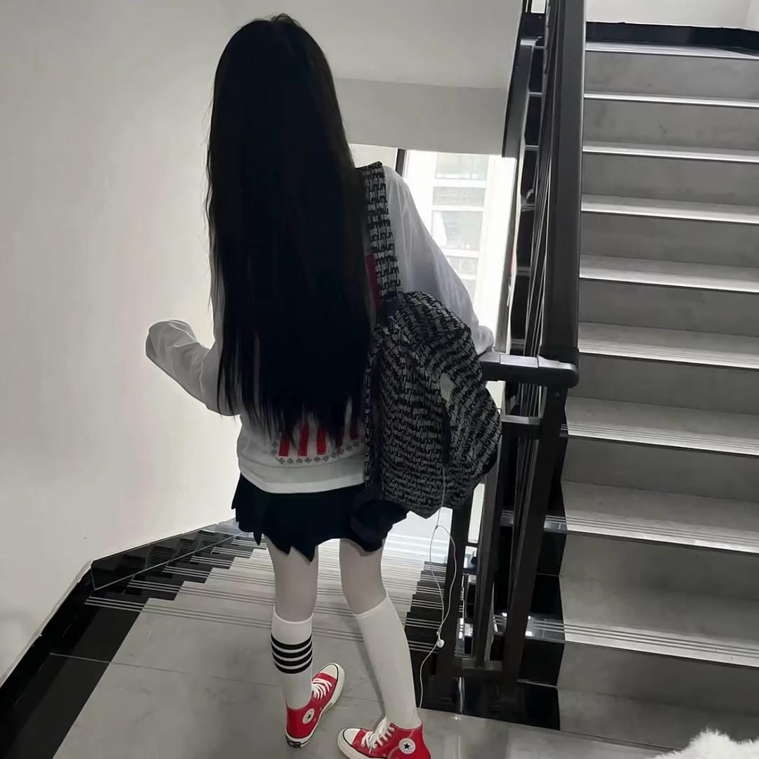 哦哦哦头像