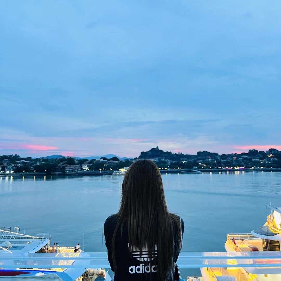 小丸子与派大星