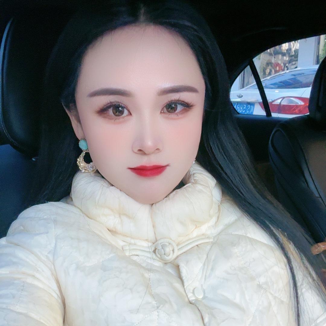 白酒：郭萍萍