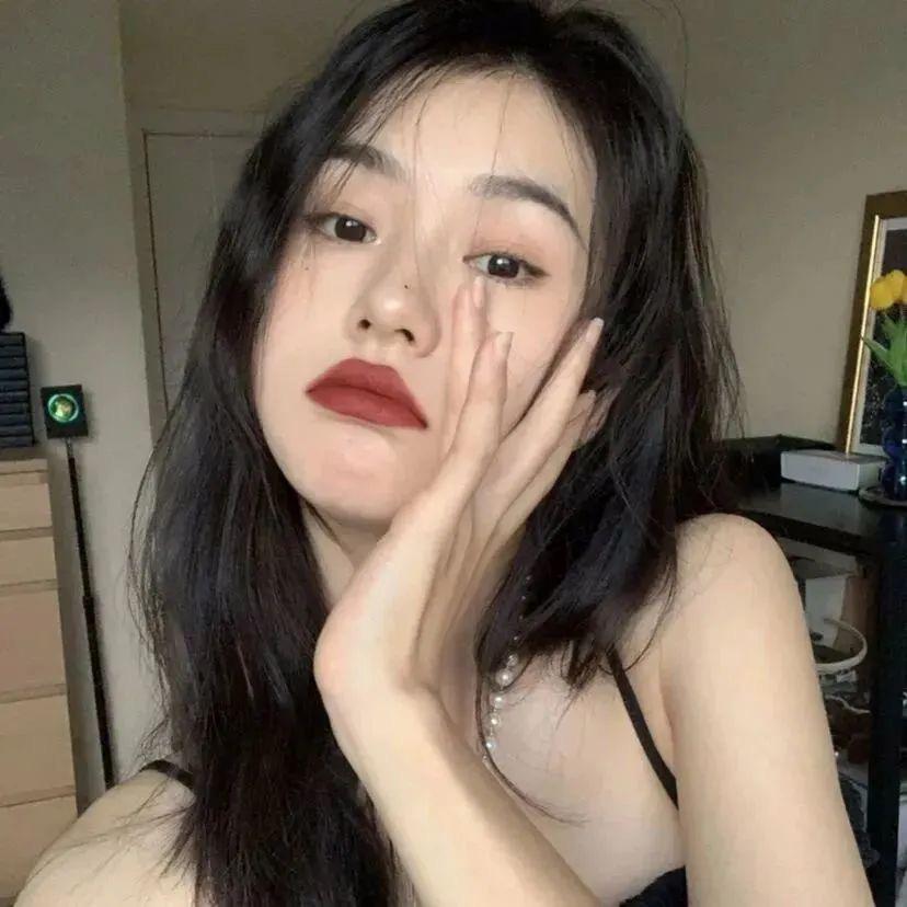 是个憨憨👧