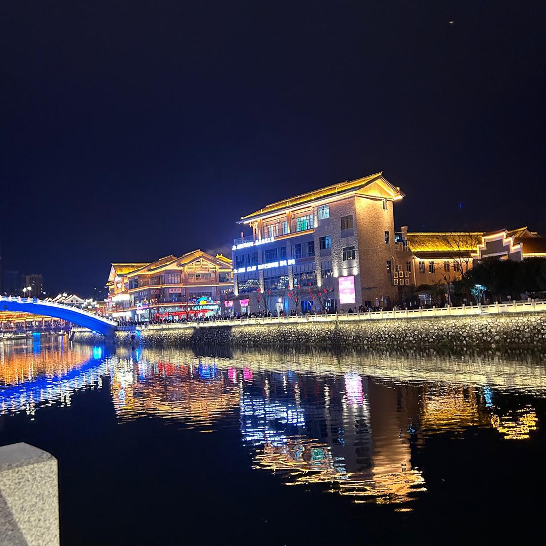 江南怀雨君怀梦