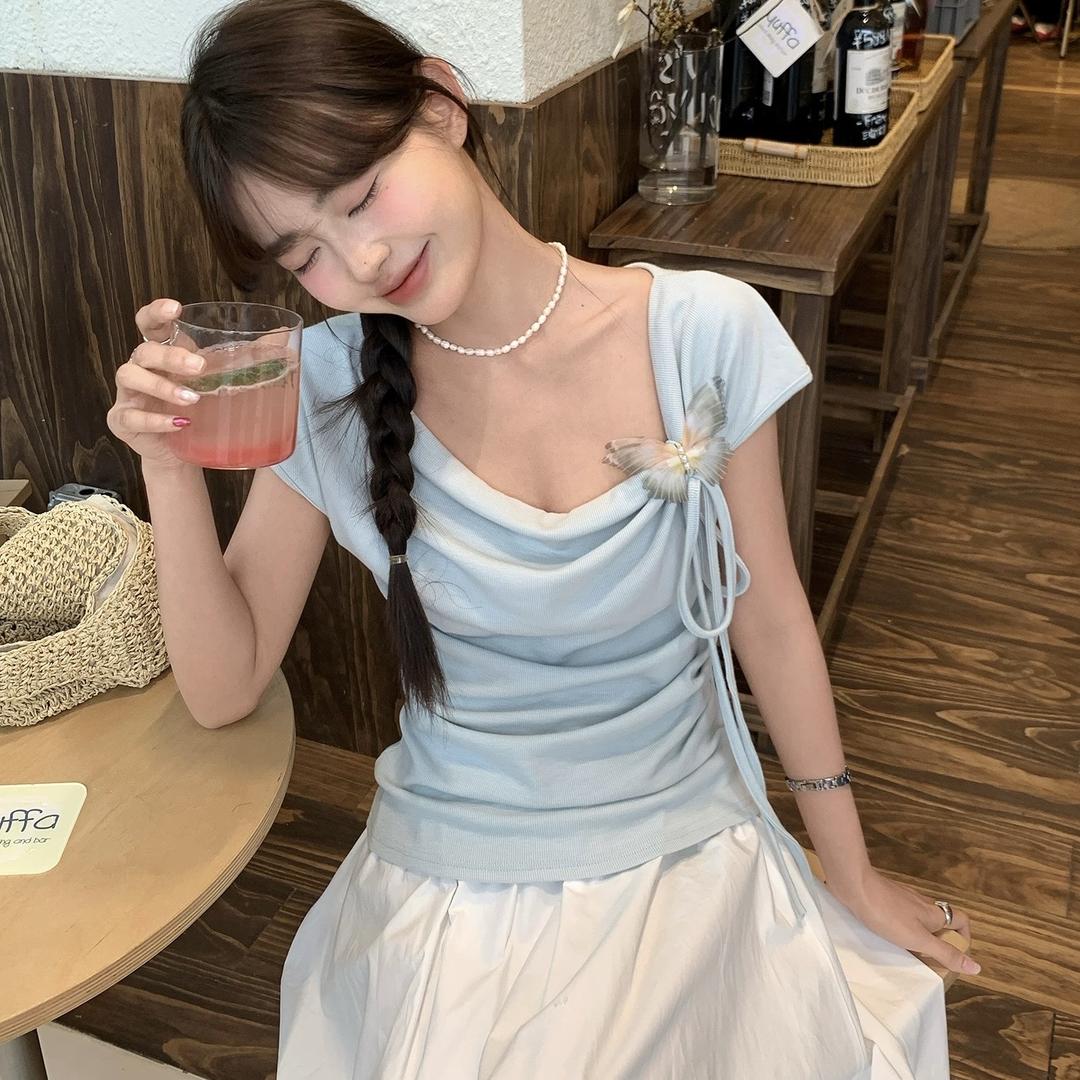 小茉莉穿搭