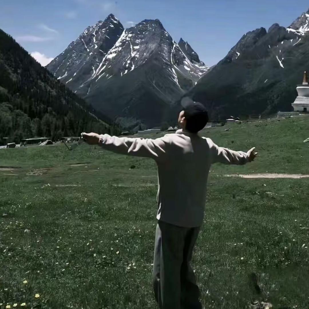 呼呼潮玩(整顿直播)