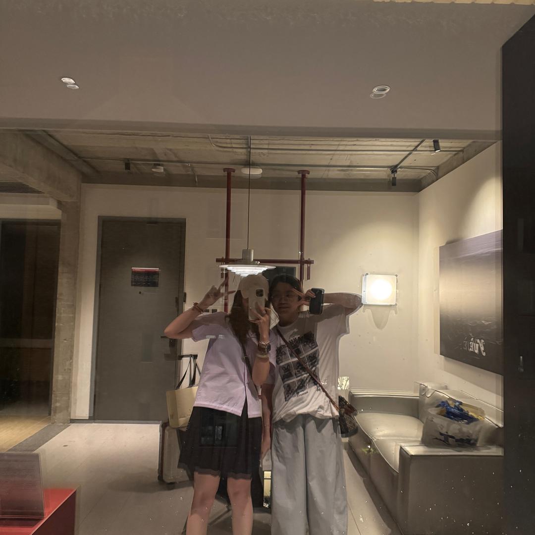 楼下那家女装店