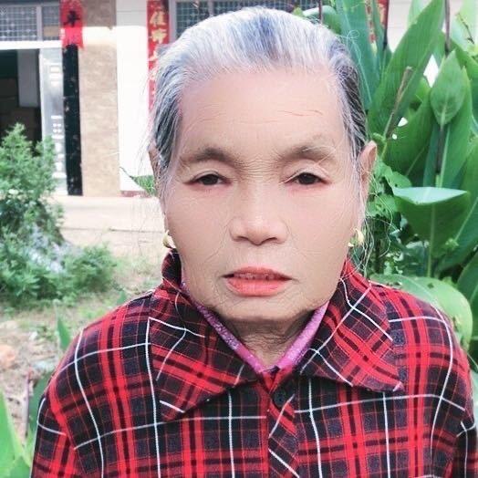 冯大妈