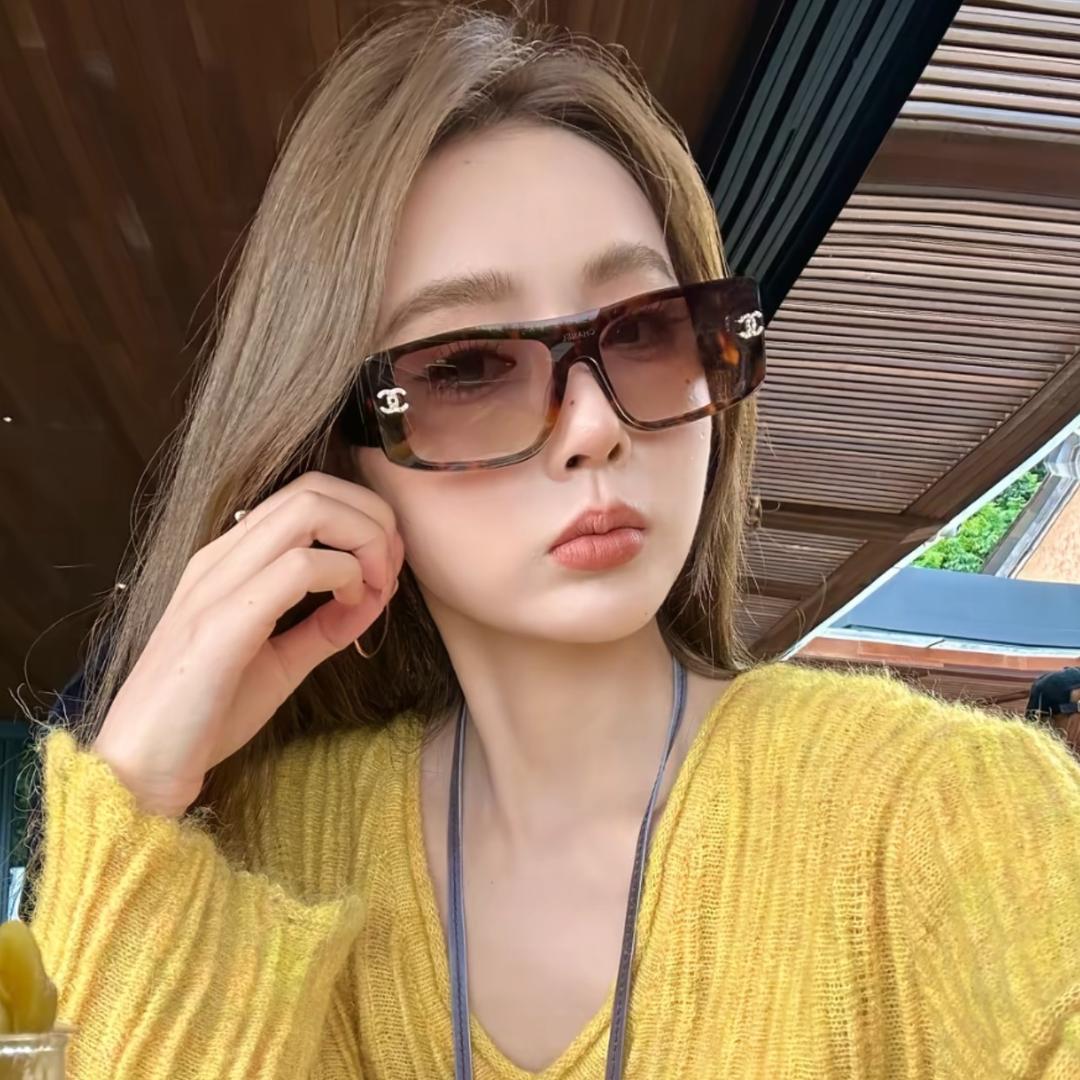 杨依姗🌸时尚穿搭🌸