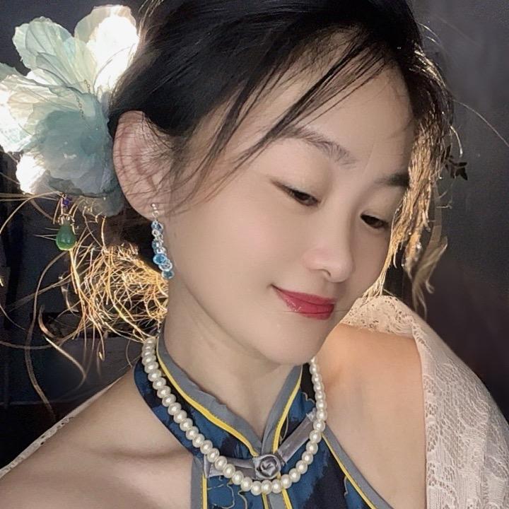 芳芳⁰⁷¹⁵