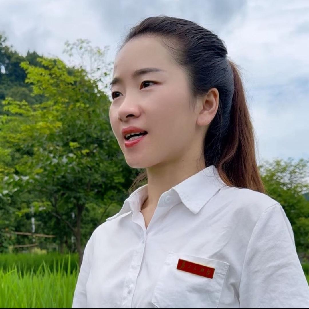 万州香橙 村干部（小雪）