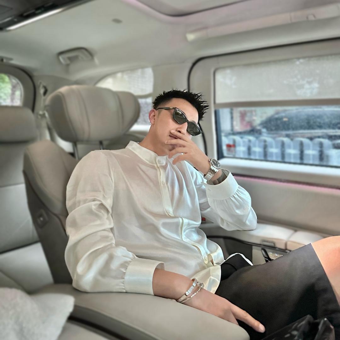 杨一凡
