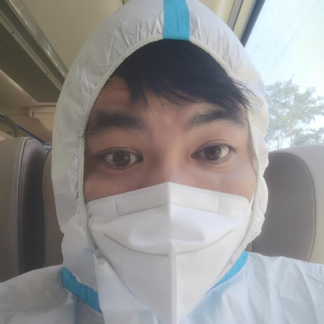小小游鱼
