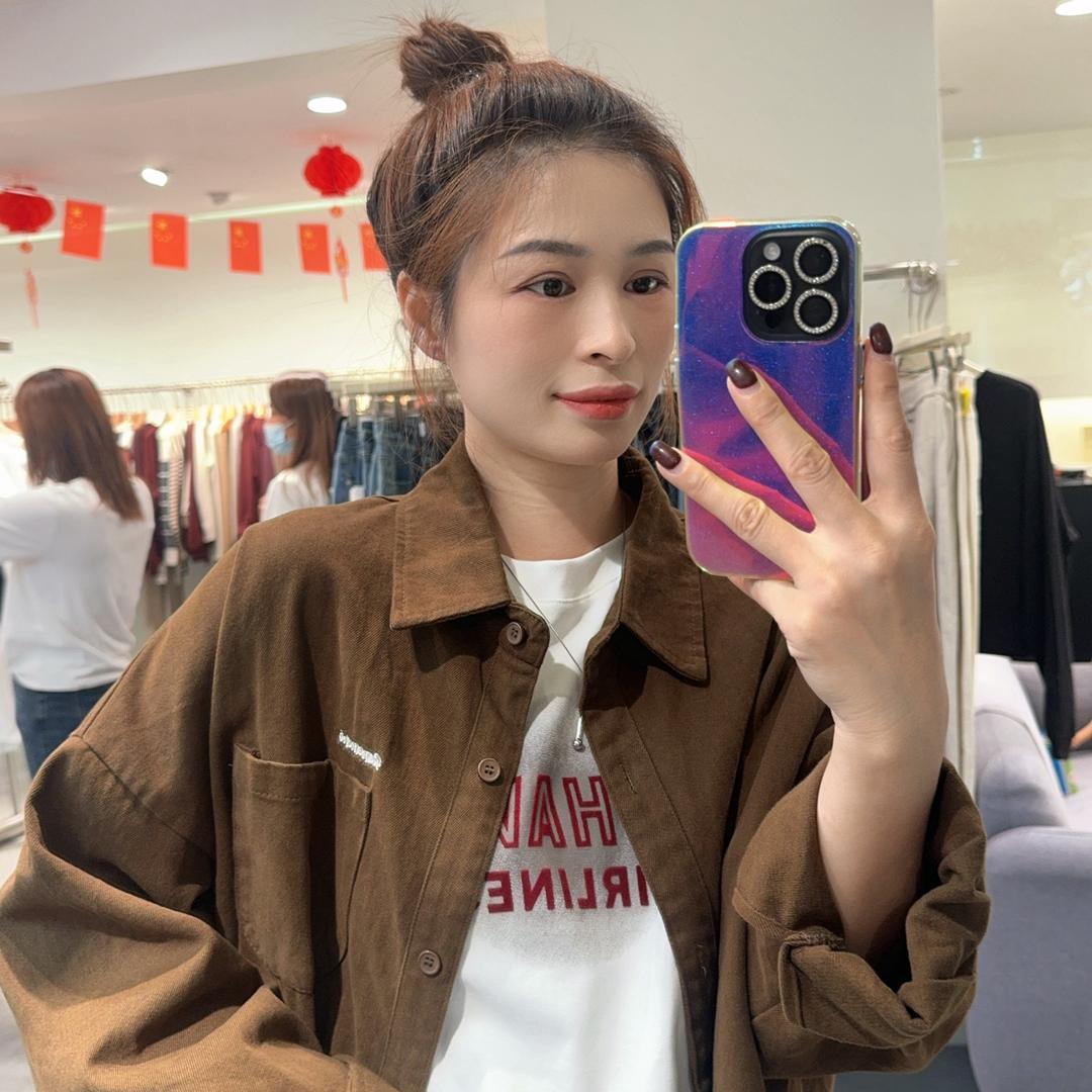萱萱服饰(苹苹)下午2点直播