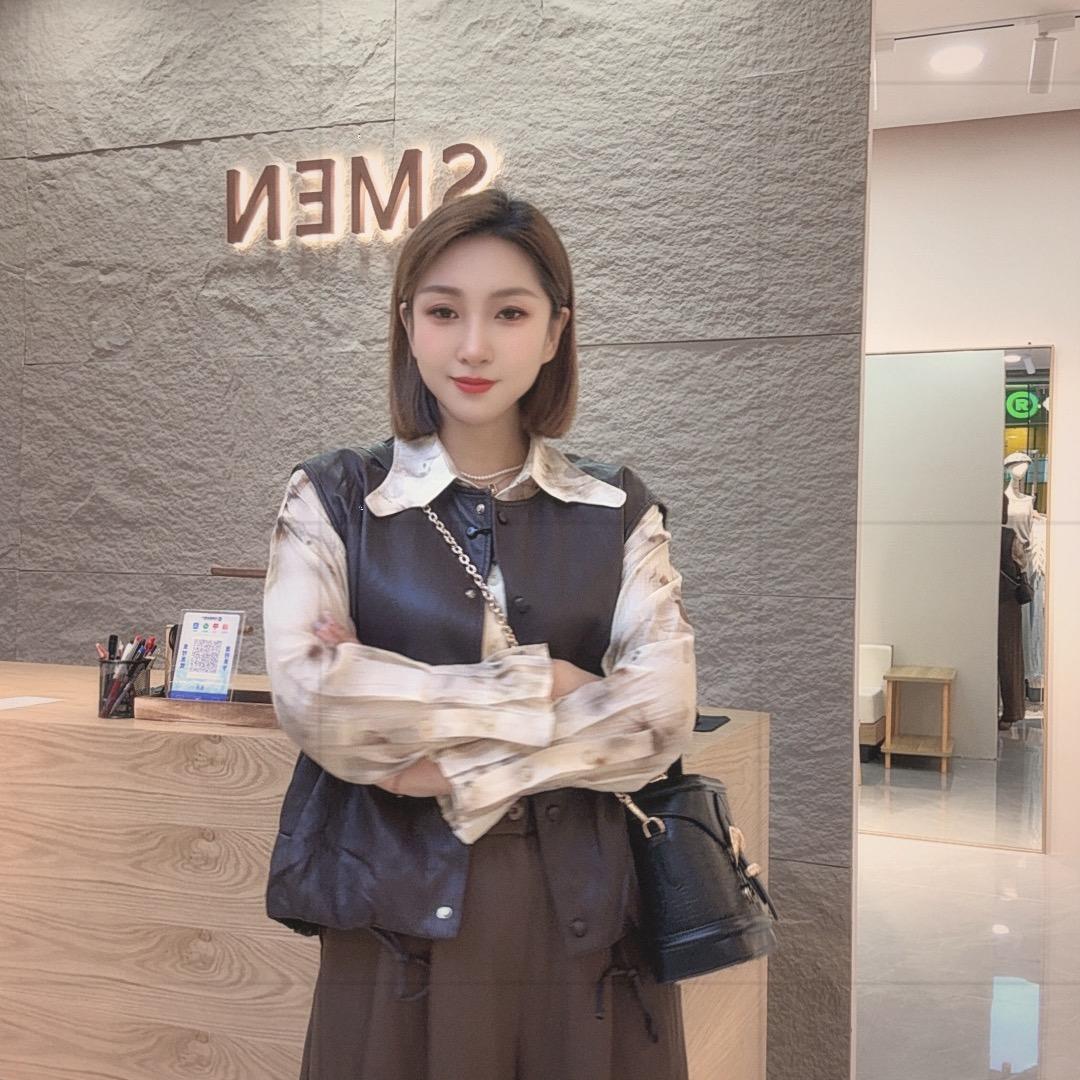 @淄博吾悦-依目了然女装-诗萌女装