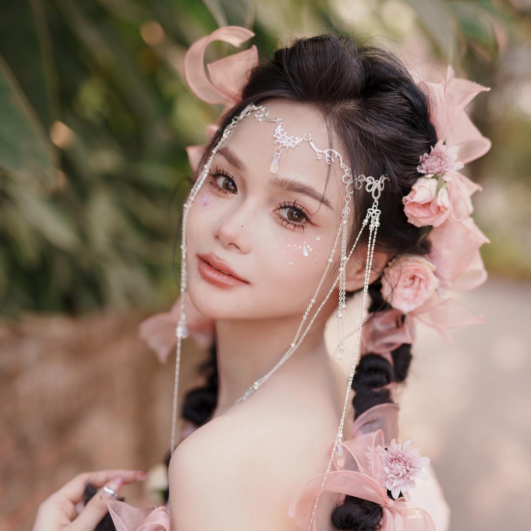 姚姚领先
