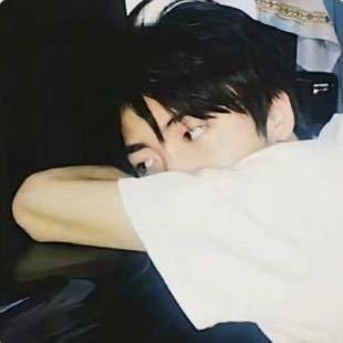 不会打球的高中生