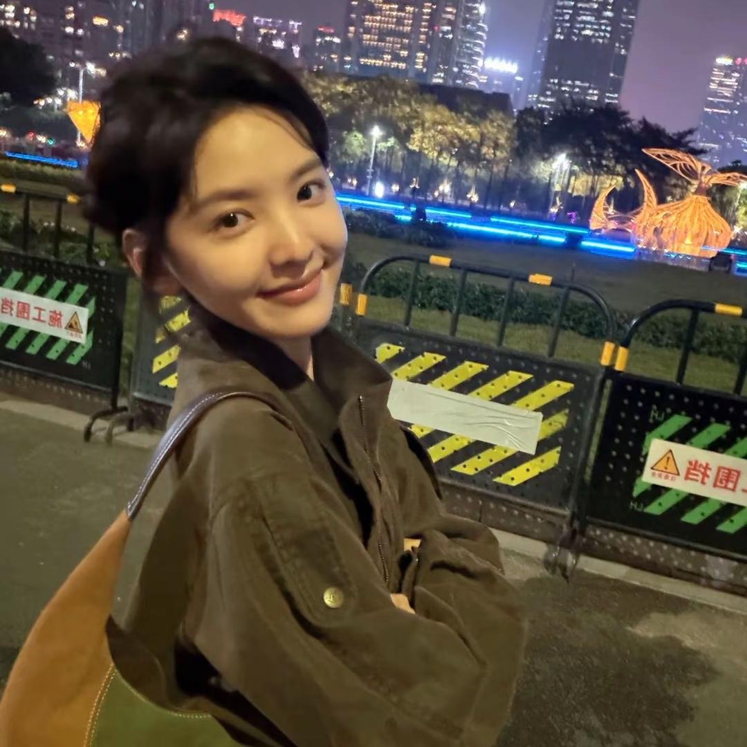 小妞～