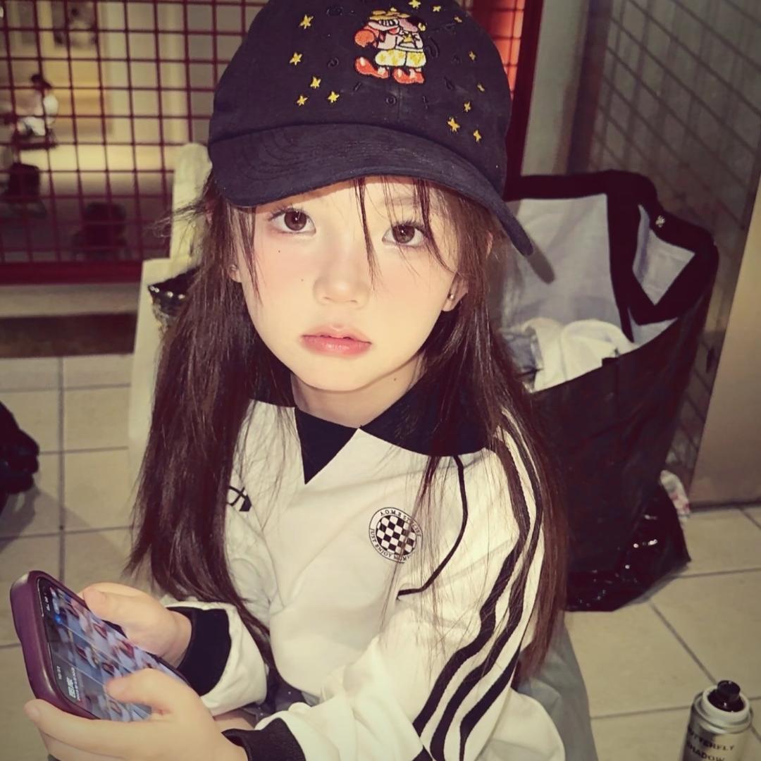 -馨子