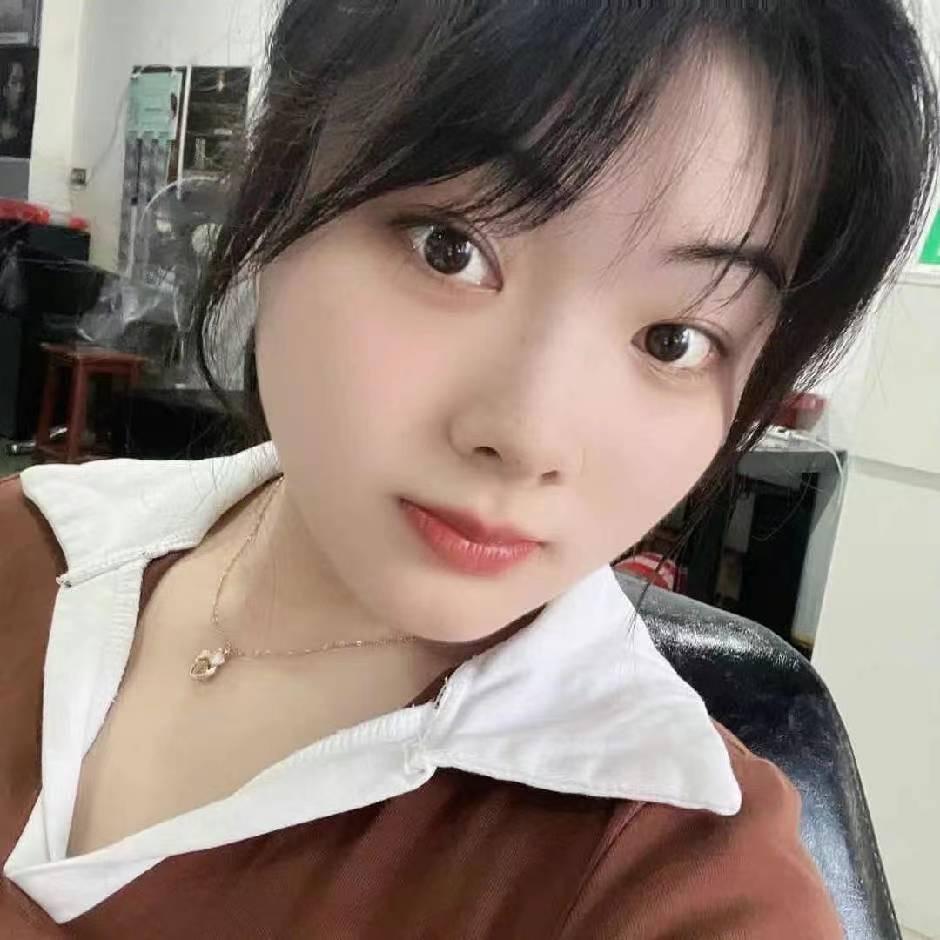 残疾女孩铃铃